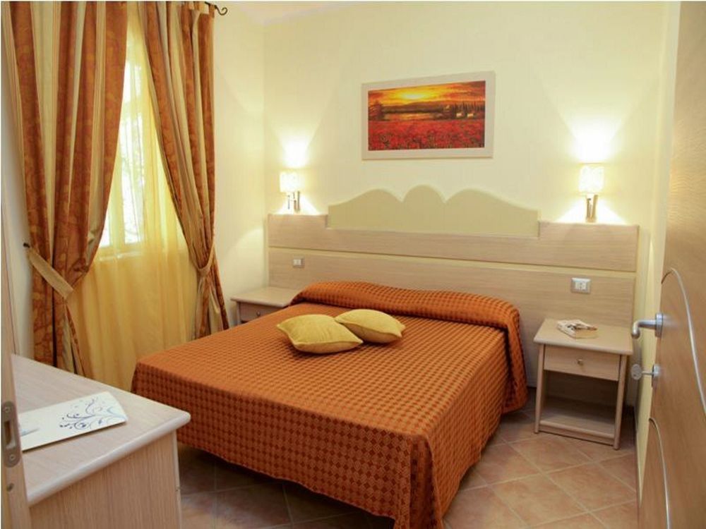 Blu Tropical Resort Zambrone Bagian luar foto
