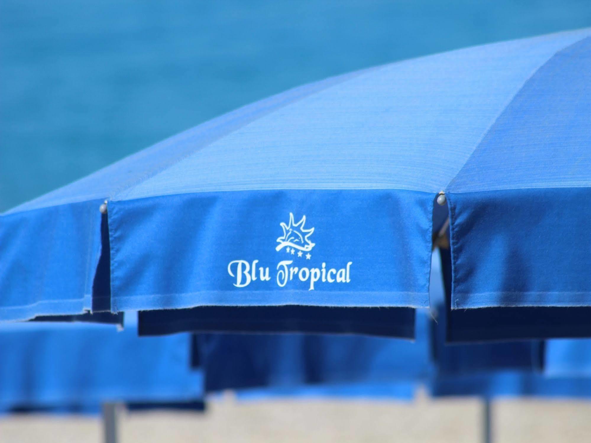 Blu Tropical Resort Zambrone Bagian luar foto