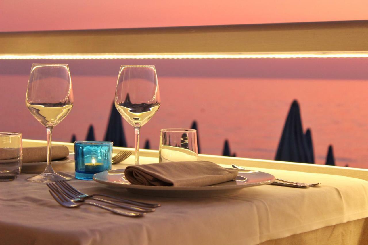 Blu Tropical Resort Zambrone Bagian luar foto